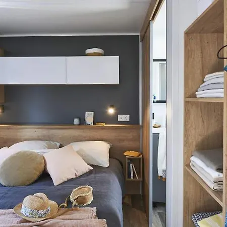 Mobil-home Avec Terrasse - 6 Pers. - Api-1-52-2978