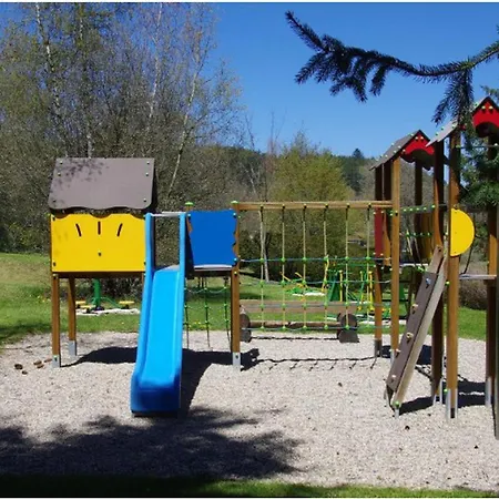 Mobil-home Avec Terrasse - 6 Pers. - Api-1-52-2978 Camping Saint-Paulien