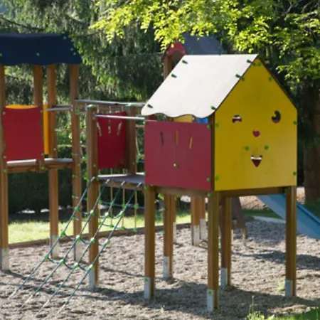 Mobil-home Avec Terrasse - 6 Pers. - Api-1-52-2978 Camping *